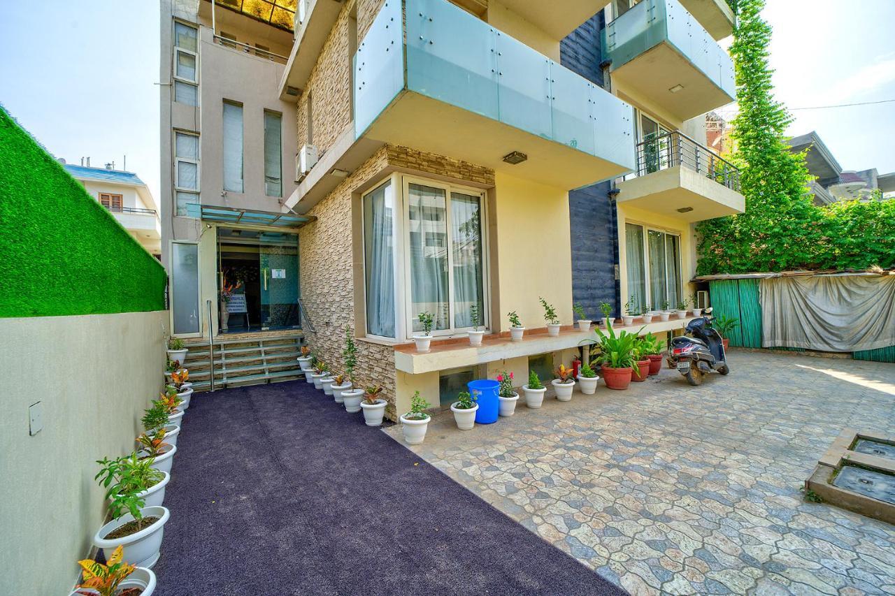 Fabhotel Rivlet Γκουργκάον Εξωτερικό φωτογραφία